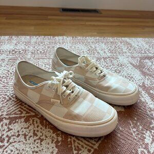 Vans Authentic Print Low Top Sneaker (Big Checker)